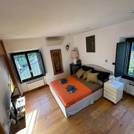 Nuovo Loft A Trastevere Con Super Terrazzo Appartement